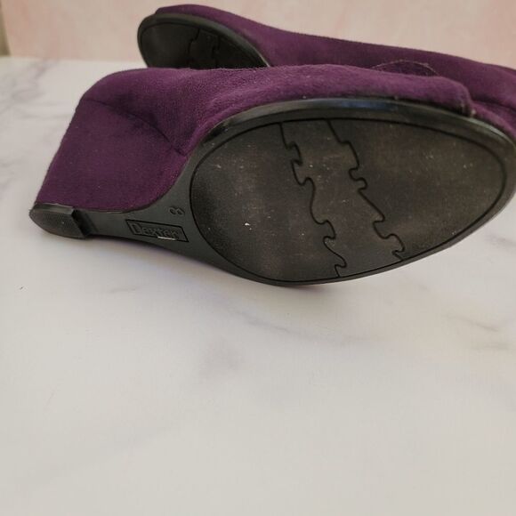 Deep purple plum slip on wedge heel ruffle fabric dressy size 8 Dexter peep toe - Picture 6 of 6